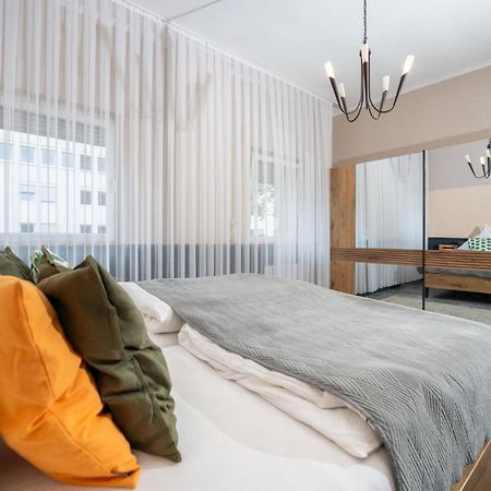 Charmante Privatzimmer In Der Stadt 科布倫茨 外观 照片