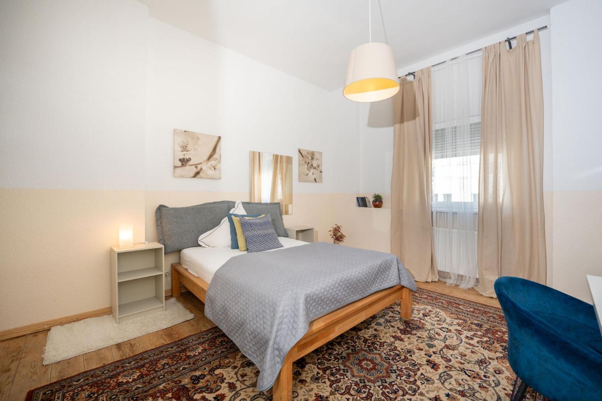 Charmante Privatzimmer In Der Stadt 科布倫茨 外观 照片