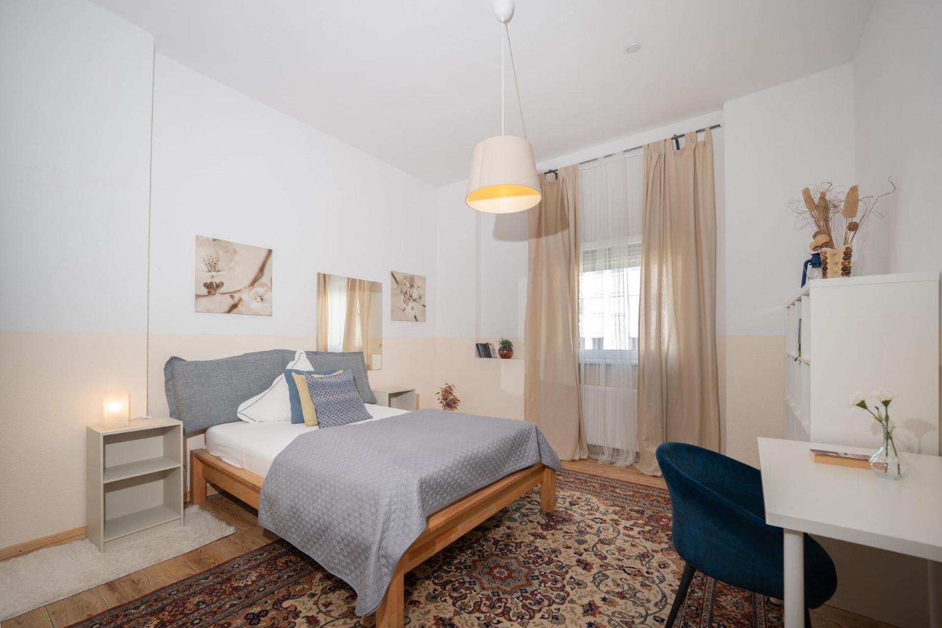 Charmante Privatzimmer In Der Stadt 科布倫茨 外观 照片