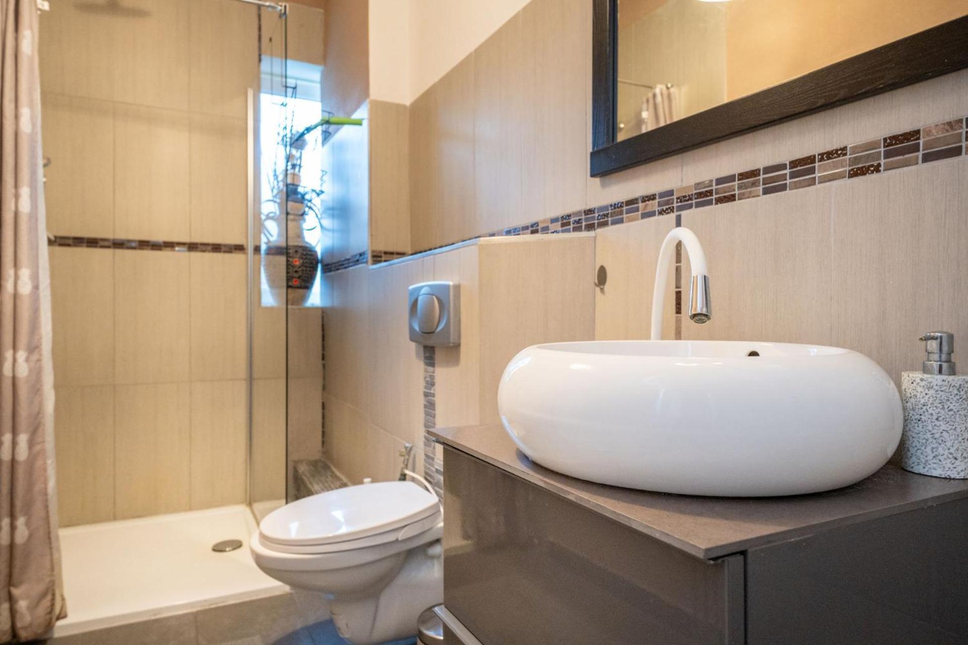 Charmante Privatzimmer In Der Stadt 科布倫茨 外观 照片