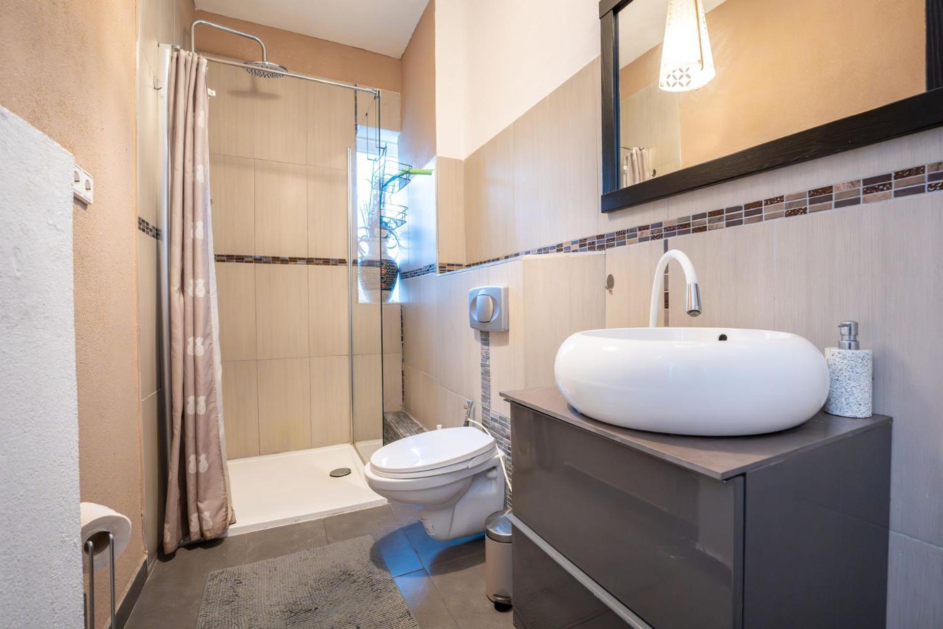 Charmante Privatzimmer In Der Stadt 科布倫茨 外观 照片