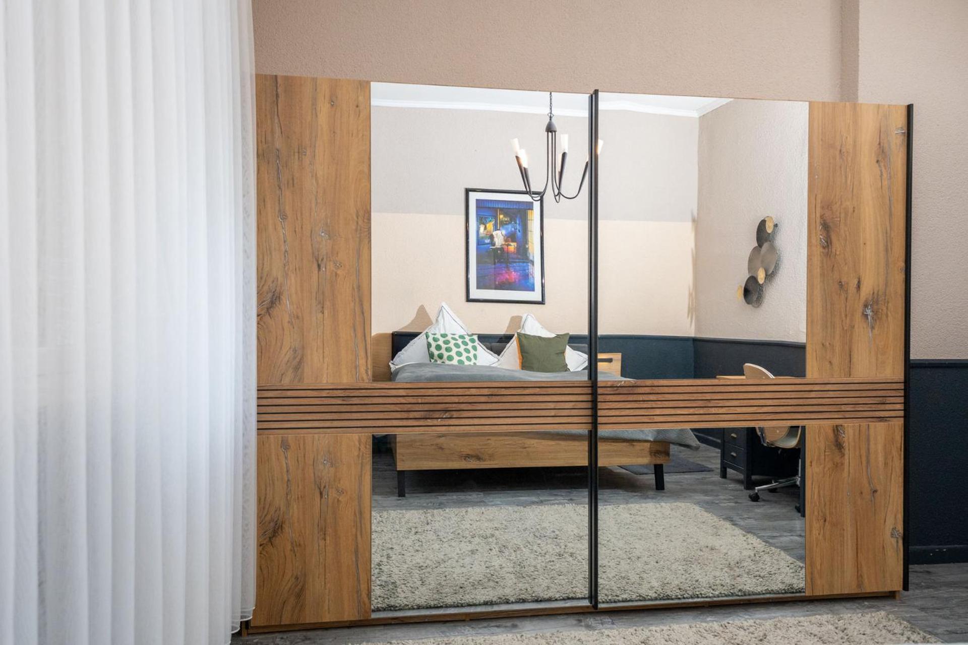 Charmante Privatzimmer In Der Stadt 科布倫茨 外观 照片