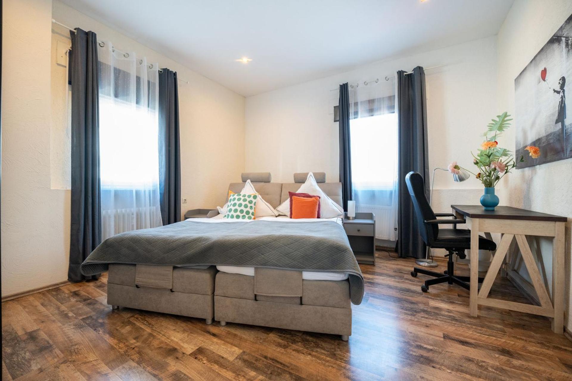 Charmante Privatzimmer In Der Stadt 科布倫茨 外观 照片