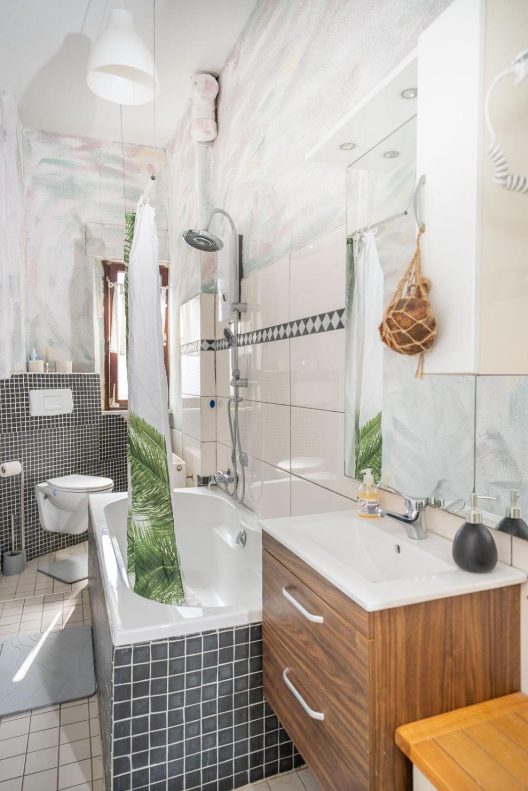 Charmante Privatzimmer In Der Stadt 科布倫茨 外观 照片