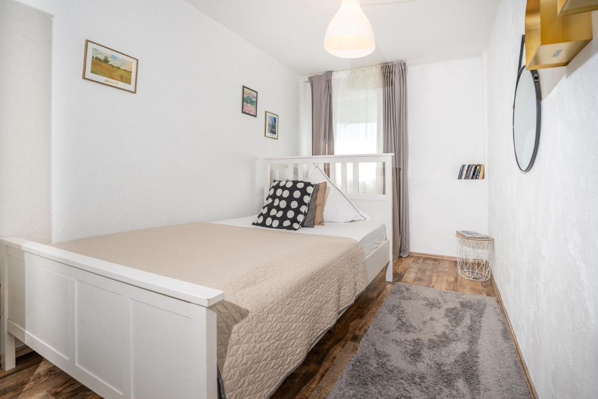 Charmante Privatzimmer In Der Stadt 科布倫茨 外观 照片