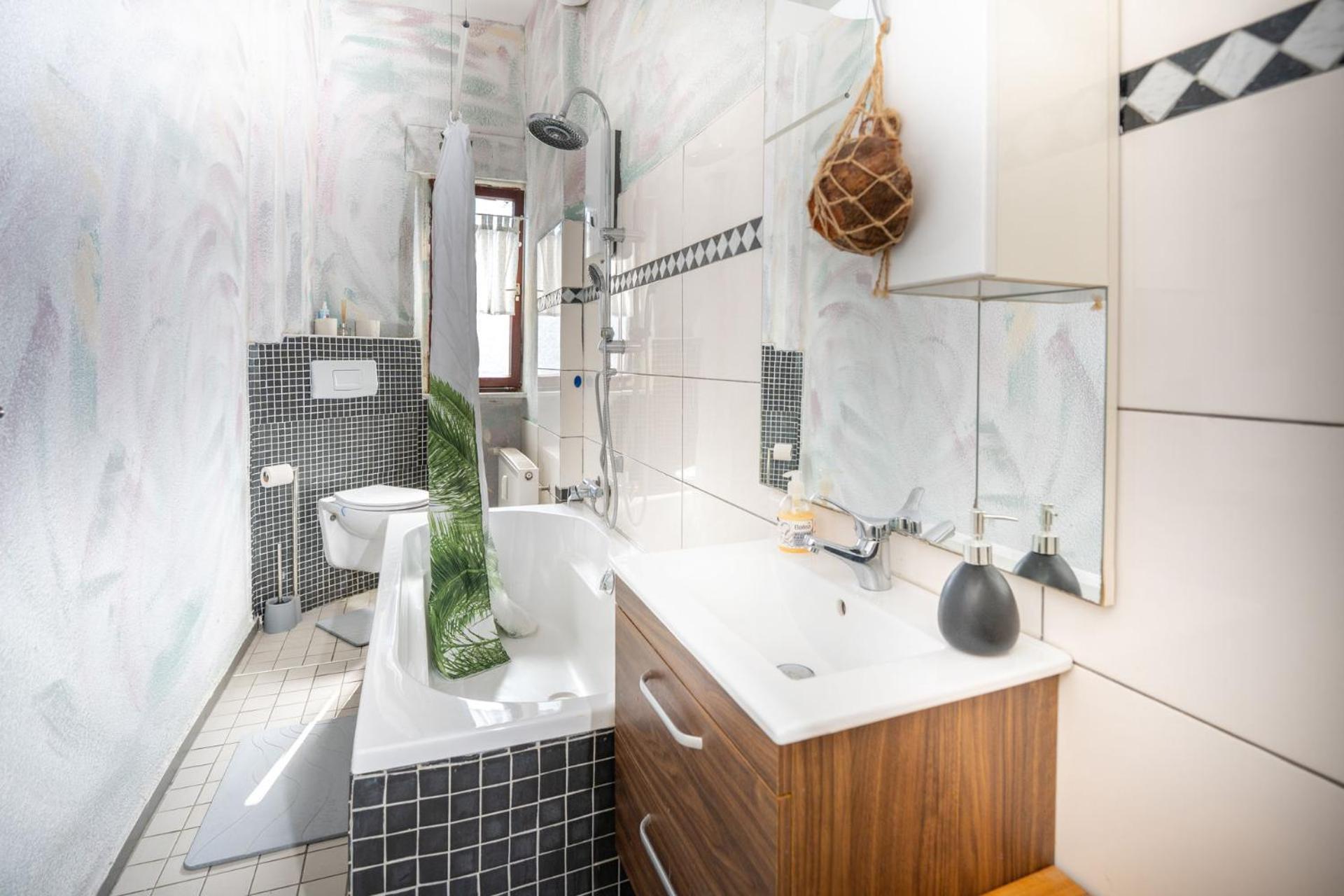 Charmante Privatzimmer In Der Stadt 科布倫茨 外观 照片